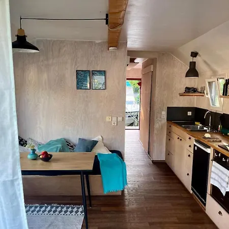 Hausboot Ferdinand Magellahn Båthotell *