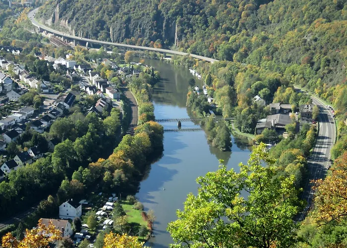 Hausboot Ferdinand Magellahn * Lahnstein